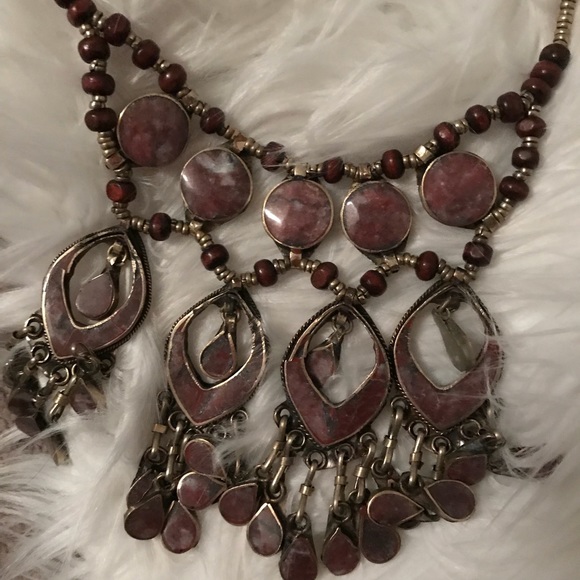 LF STATEMENT NECKLACE - Picture 1 of 3